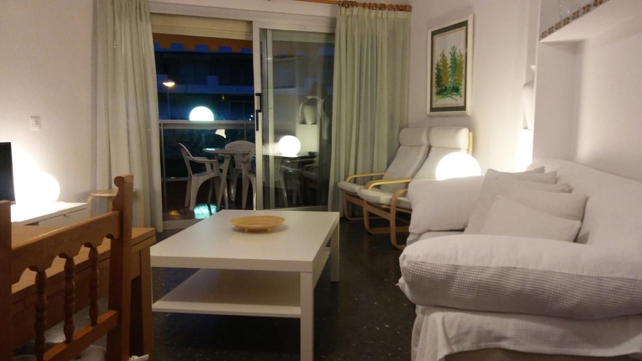 Apartamentos Alquihouse Vilafortuny Cambrils Exterior photo